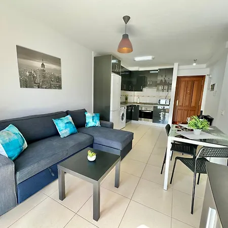 Mountain, Pool & Sea Punta Del Hidalgo