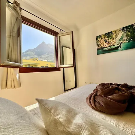 Mountain, Pool & Sea プンタ・デル・イダルゴ